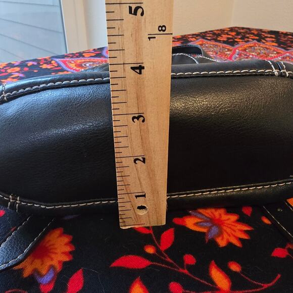 St. Johns Bay Leather Handbag with backpack straps in Black - Picture 13 of 13